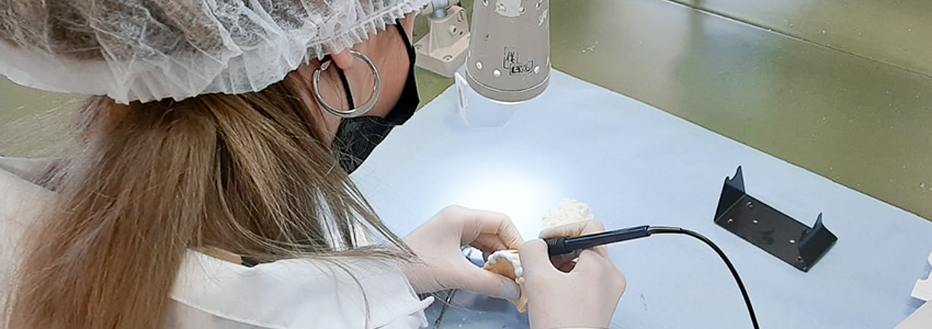 Certificado universitario en grandes reconstrucciones dentales estéticas